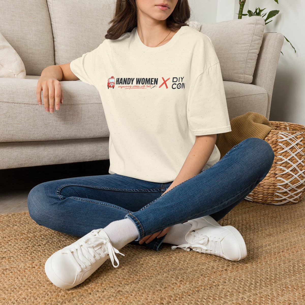 Handy Women x DIY Con T-Shirt — Women&