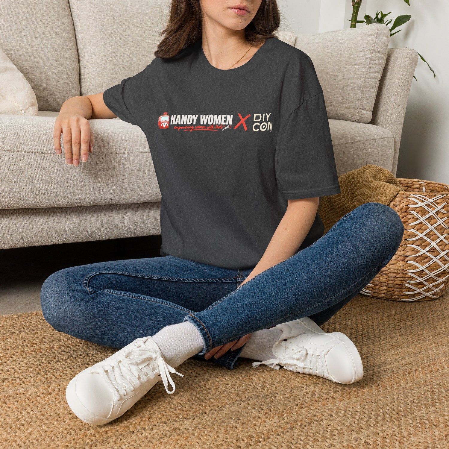Handy Women x DIY Con T-Shirt — Women&